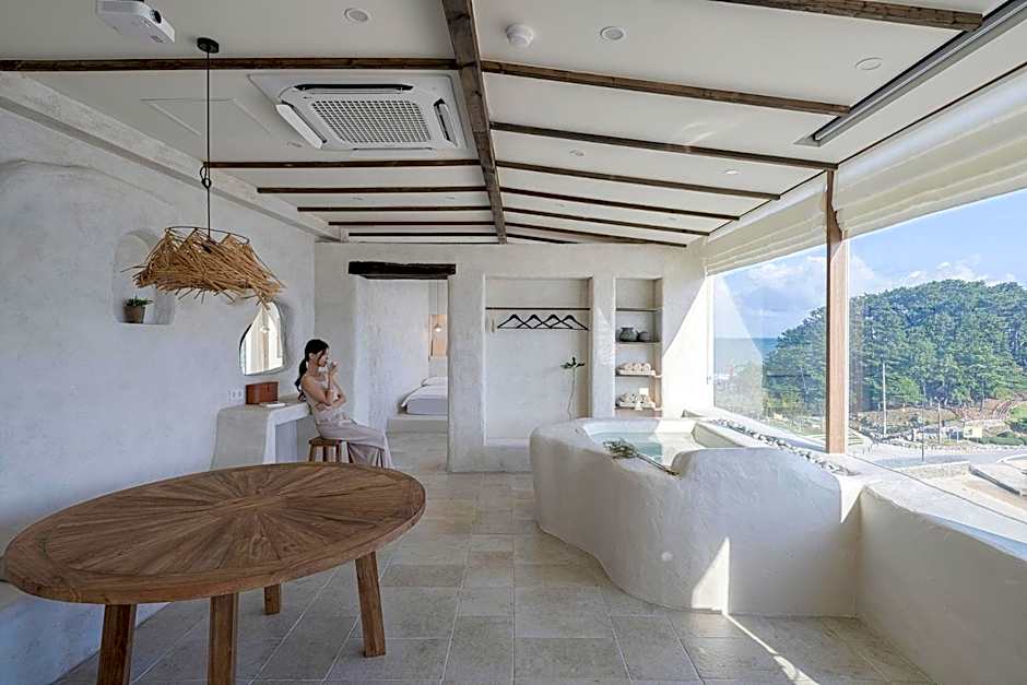 HoHo House Songjeong