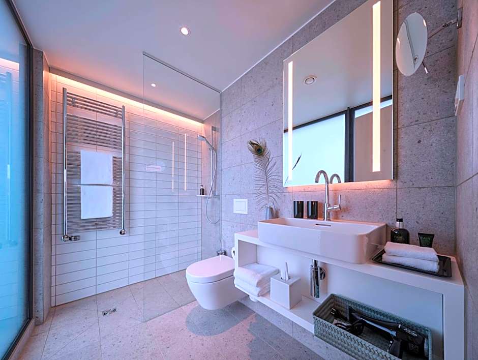 Adina Apartment Hotel Cologne