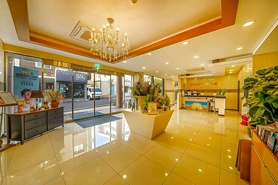 Chun Ji yeon Crystal Hotel
