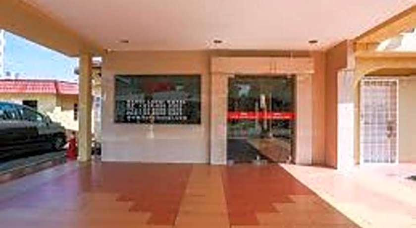Bangi Lanai Hotel