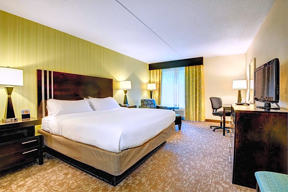Holiday Inn Express - Neptune, an IHG Hotel