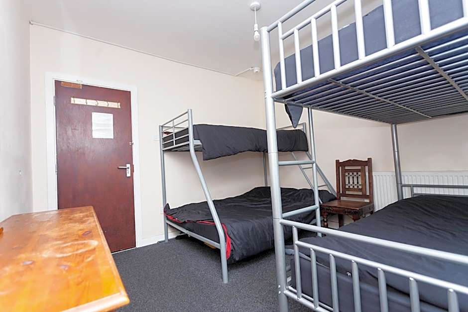 Budget Hostel