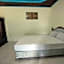 OYO 93485 Hotel Kenzie Sentani