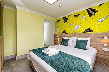 Forty Four Main Street