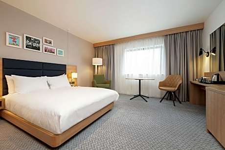 King Room - Mobility Accessible