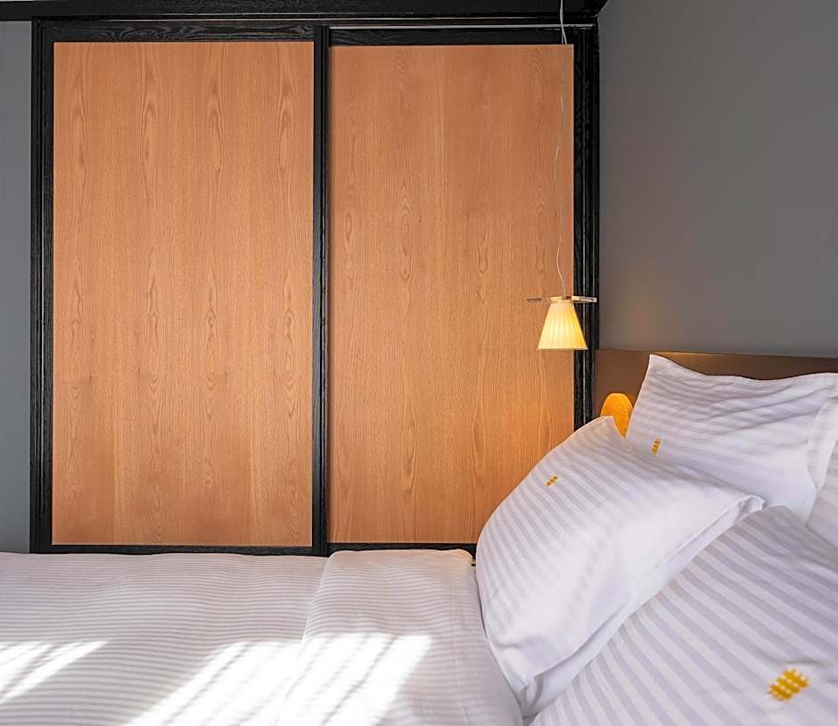 3 Pines Design Living