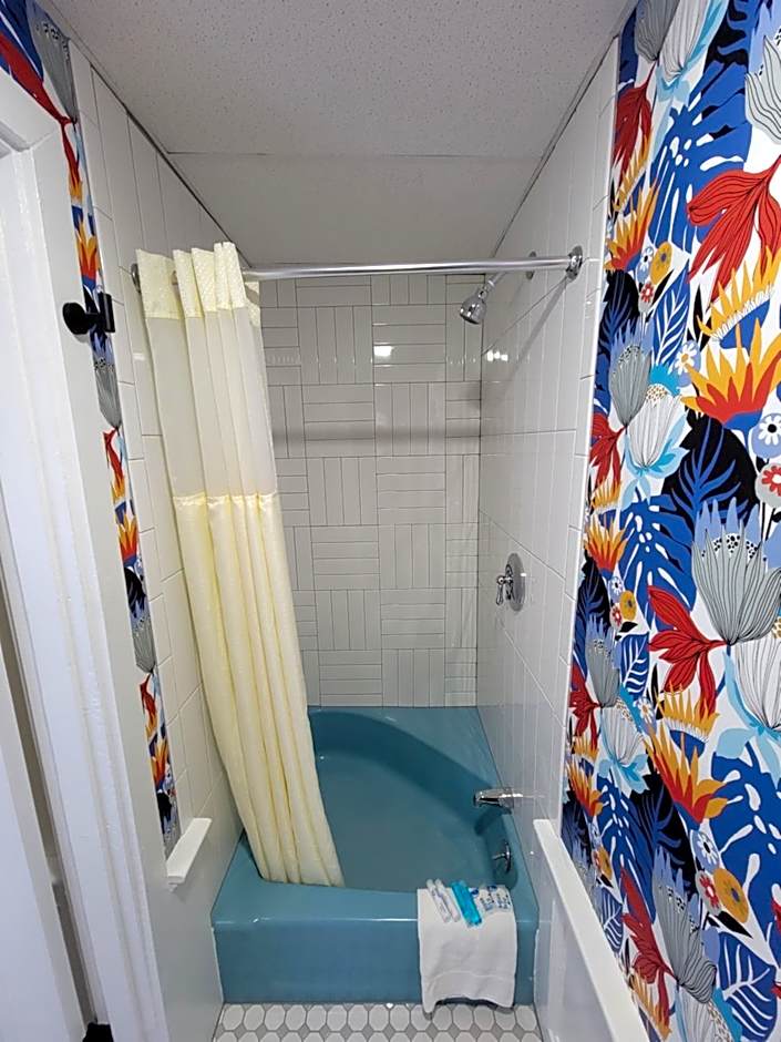 Royal Crest Inn - Hampton Beach