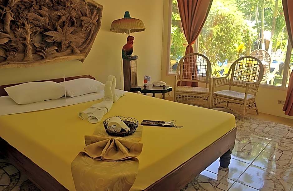 Deep Forest Garden Hotel