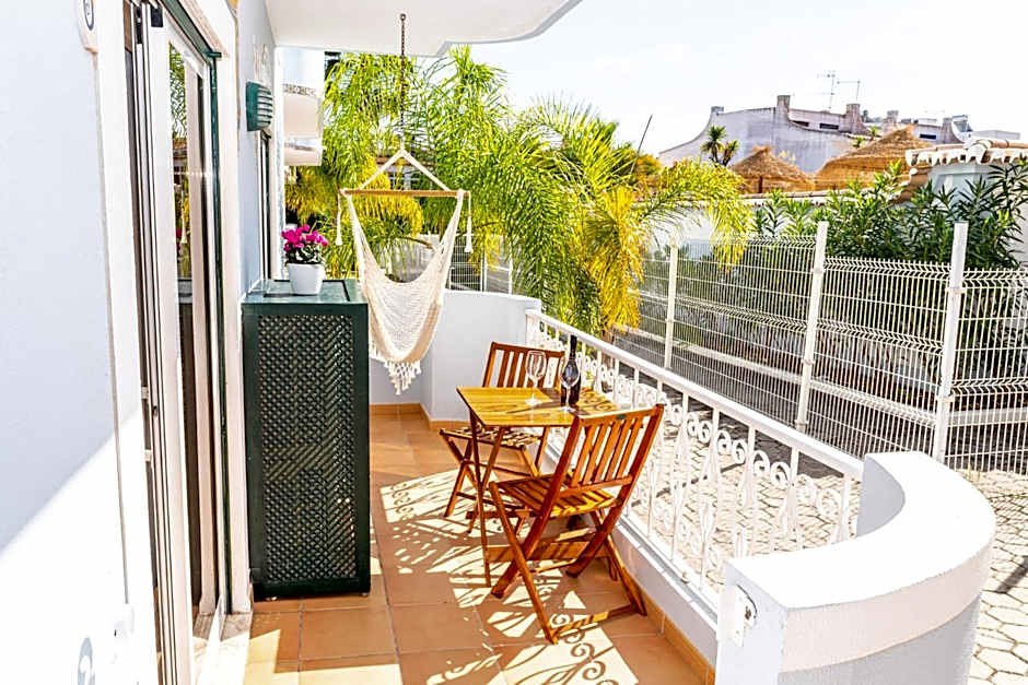 Giramar Apartamentos Turisticos