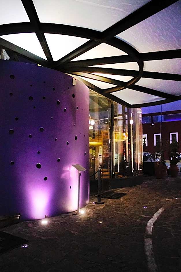 Ikonik Hotel Puebla
