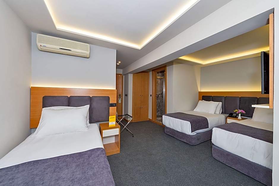 Bergama Hotel Old City