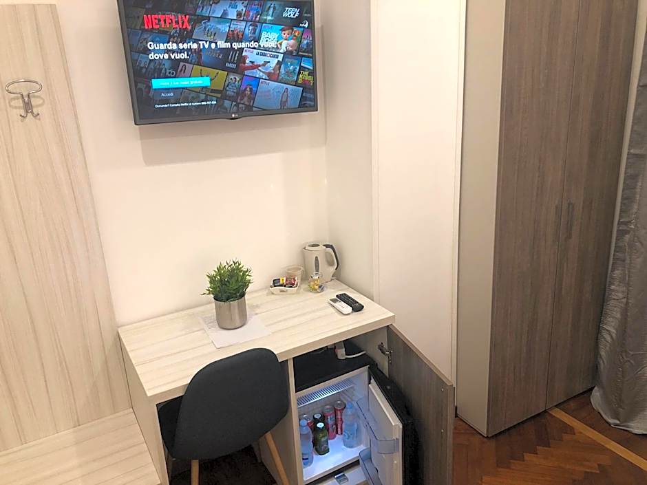 Hall inn B&B in Naples