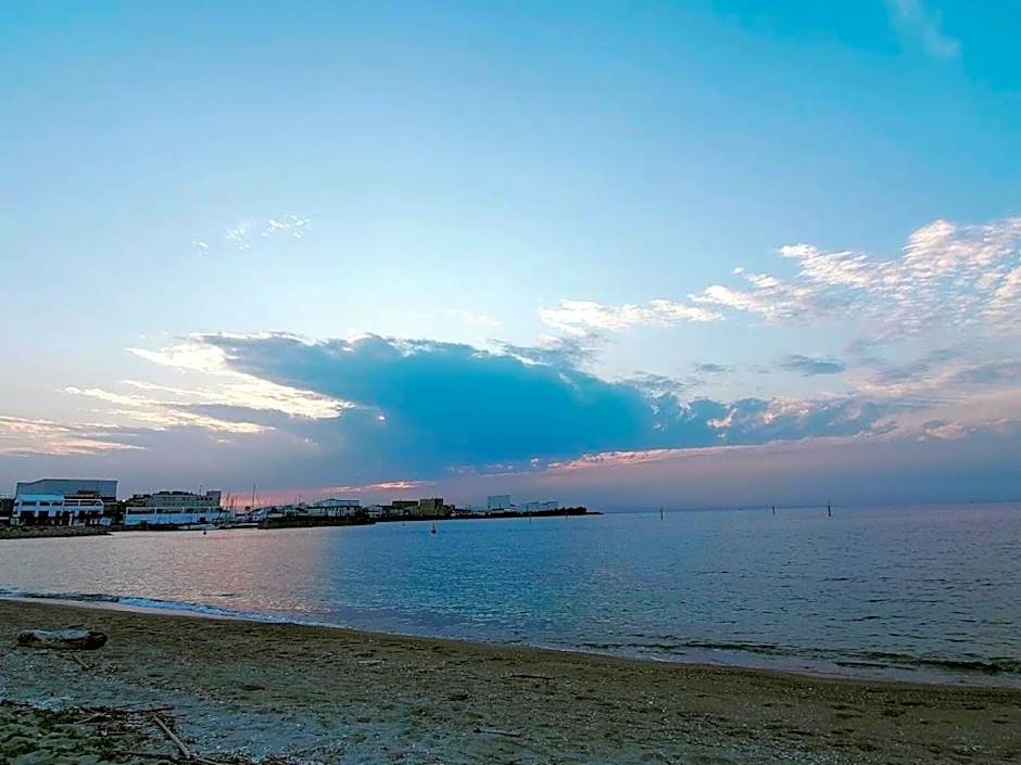 Kansai Seaside Hotel