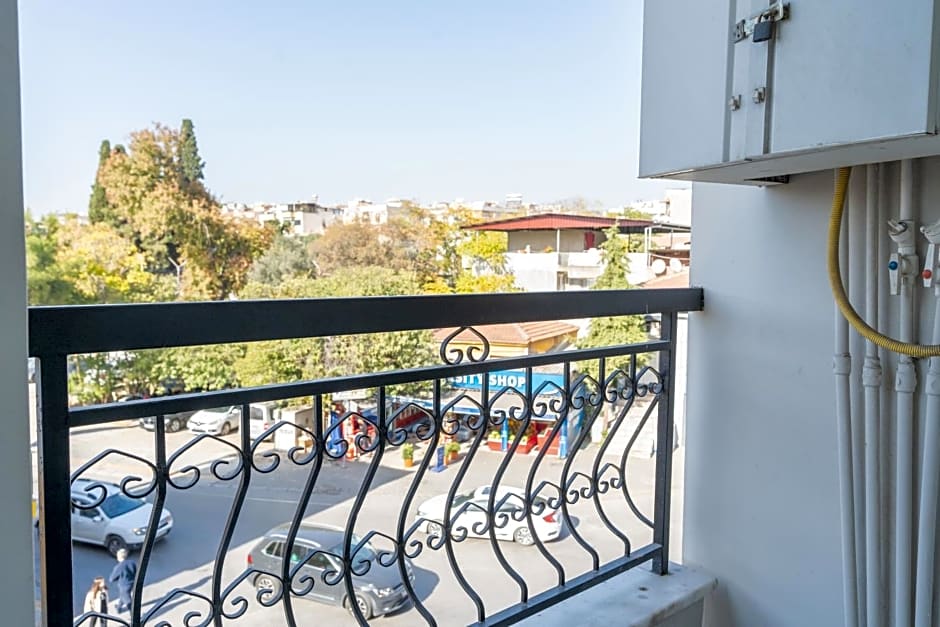 YAŞAM HOTEL