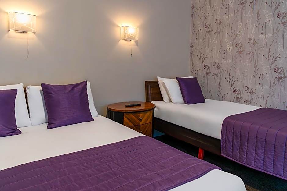 Heathlands Hotel