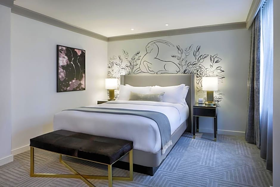 The Gwen, a Luxury Collection Hotel, Michigan Avenue Chicago