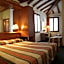Hotel Antico Moro