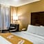 Quality Inn & Suites Houghton Downtown
