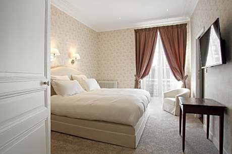 King Room with Garden View