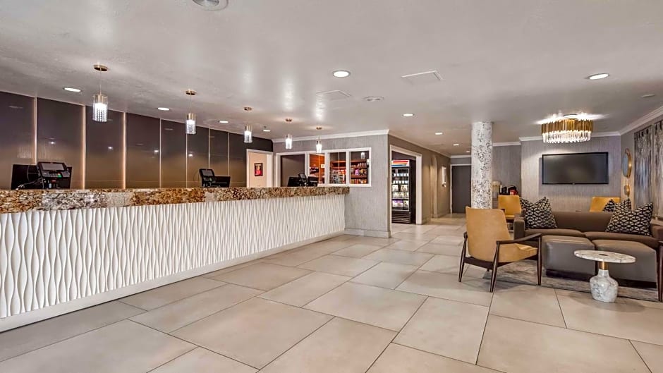 Best Western Plus Abbey Inn