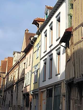 Appart'Hôtel Sainte Trinité
