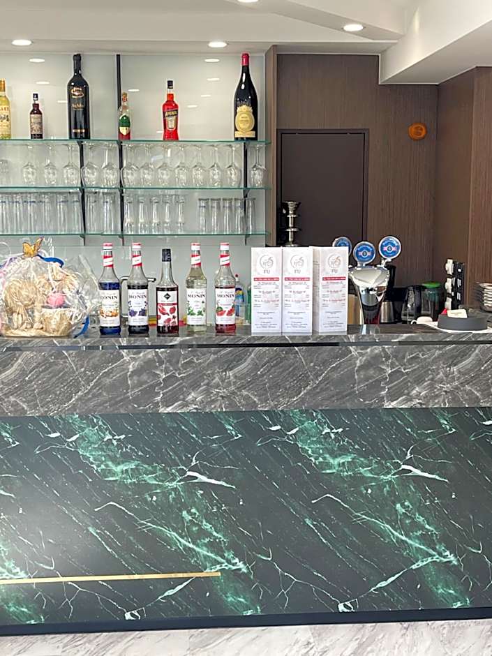 Hotel Wasserpalast - breakfast for free!!!