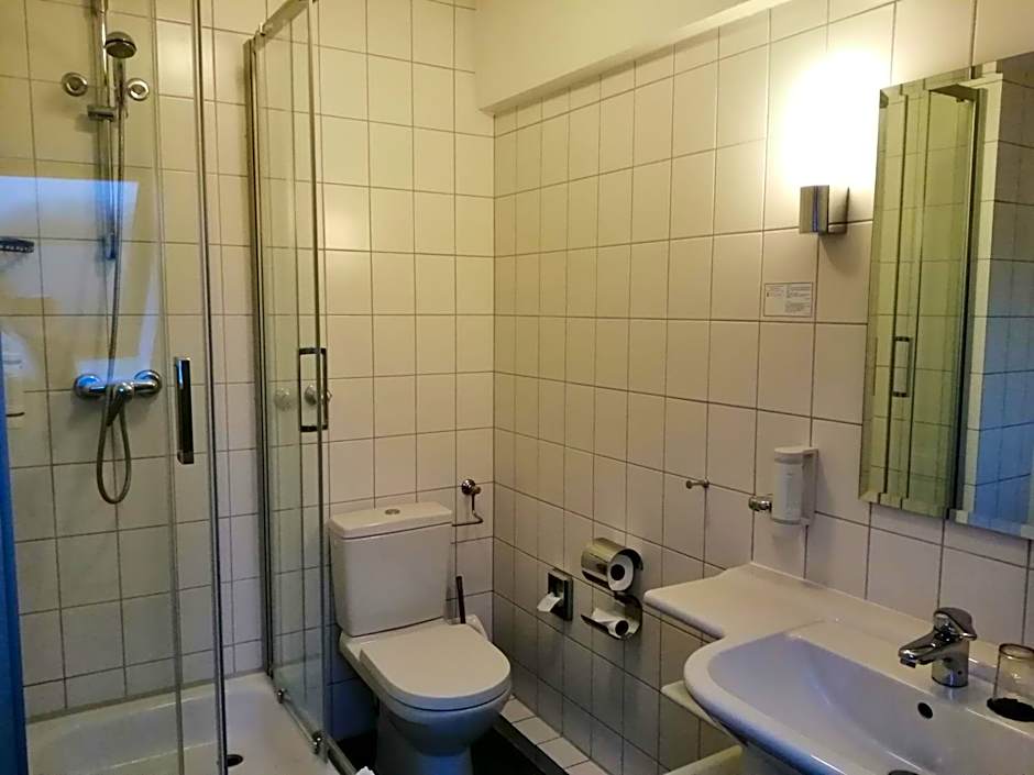 Hotel Fährhaus Niederkleveez