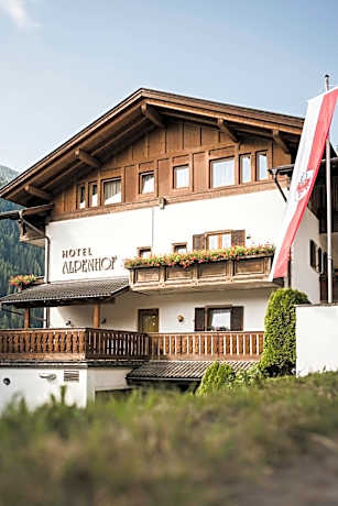 Hotel Alpenhof