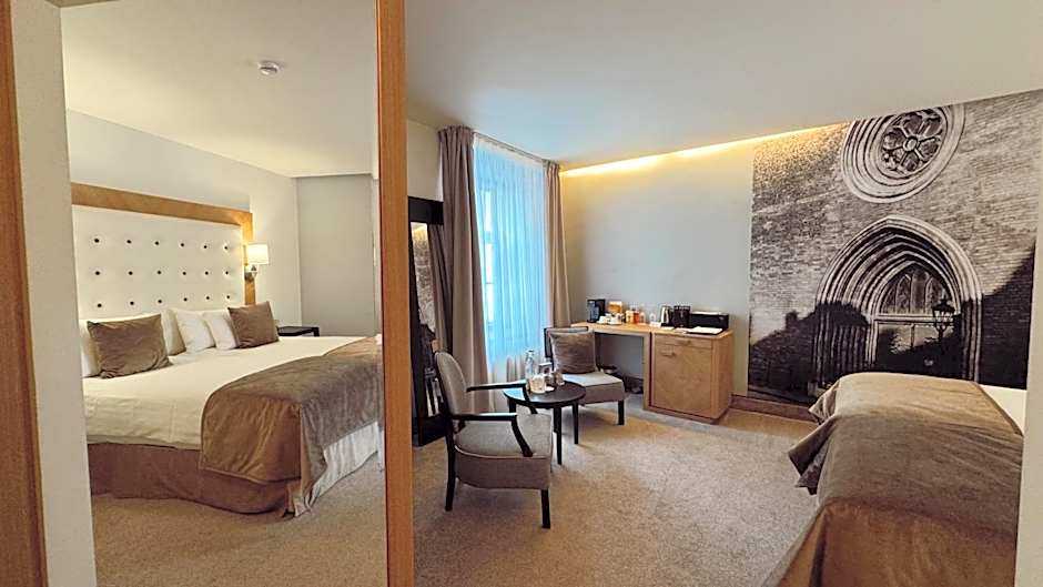 Dome Hotel