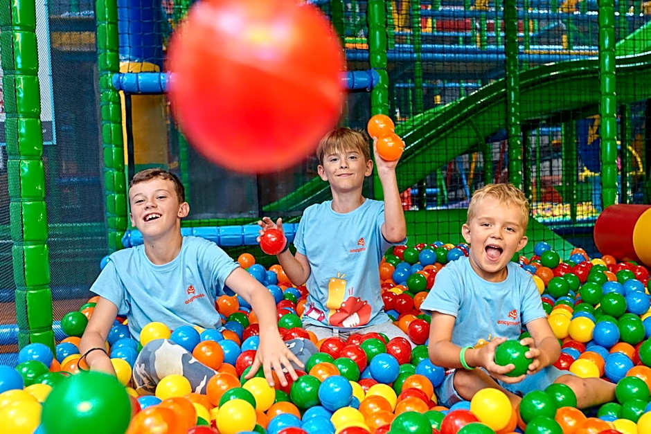 Stacja Nowa Gdynia Bed & Breakfast Aquapark