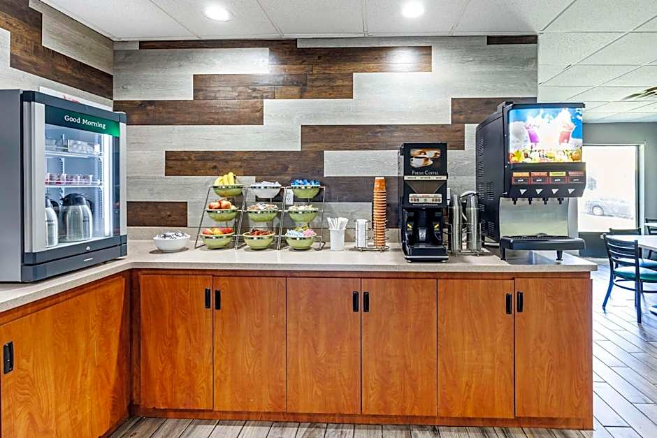 Quality Inn Clarksville - Exit 11