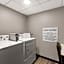 Clarion Pointe Rhinelander Downtown