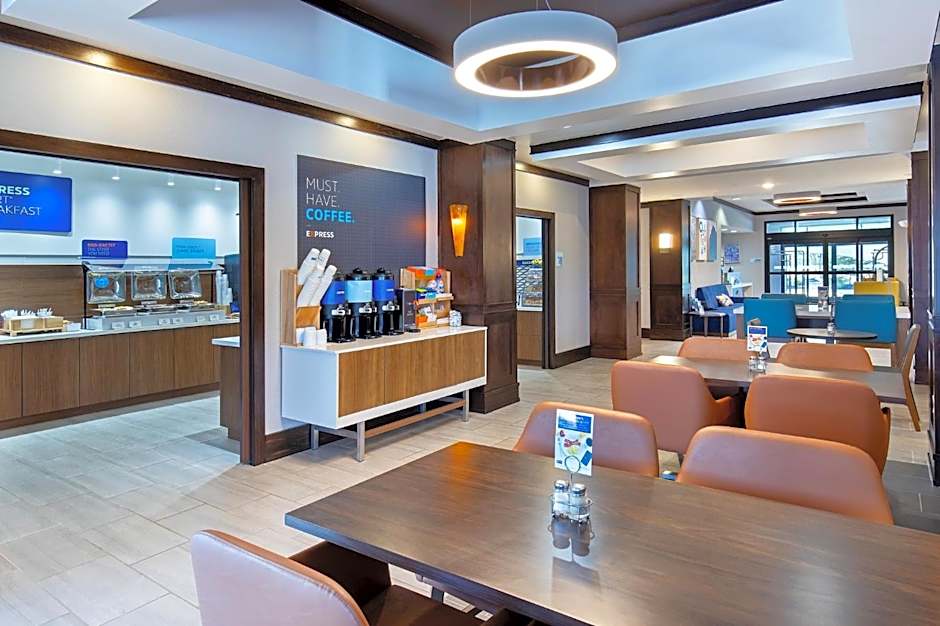 Holiday Inn Express Hotel & Suites Ooltewah Springs - Chattanooga By IHG