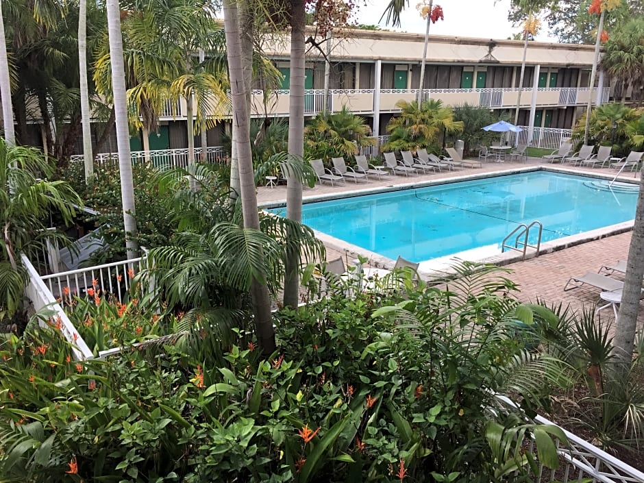 Sawgrass Inn & Conference Center