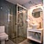 Best Western Plus Larco