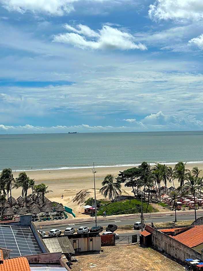 (304) Sea and Sun at Litorânea Beach