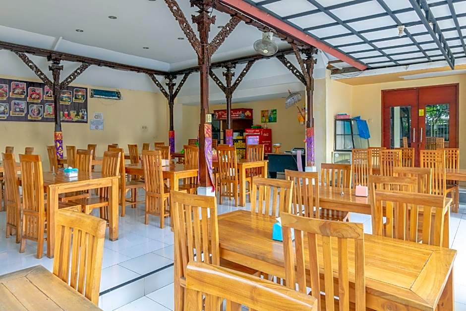 Flagship 2688 Guntur Hotel