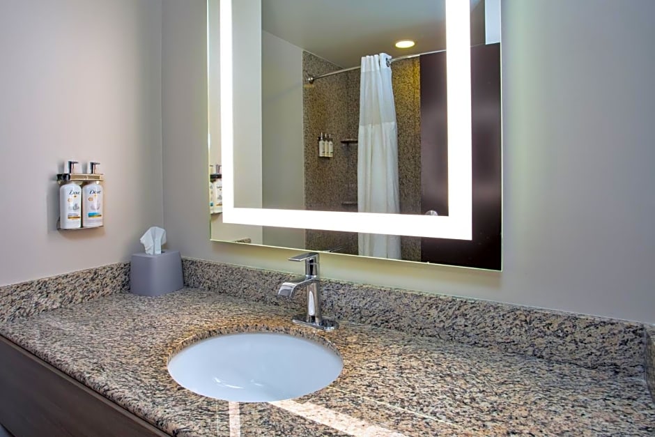 Holiday Inn Express Augusta North By IHG