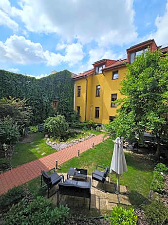 Penzión Hradbová Old Town Residence & SPA