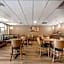 Quality Inn & Suites Windsor