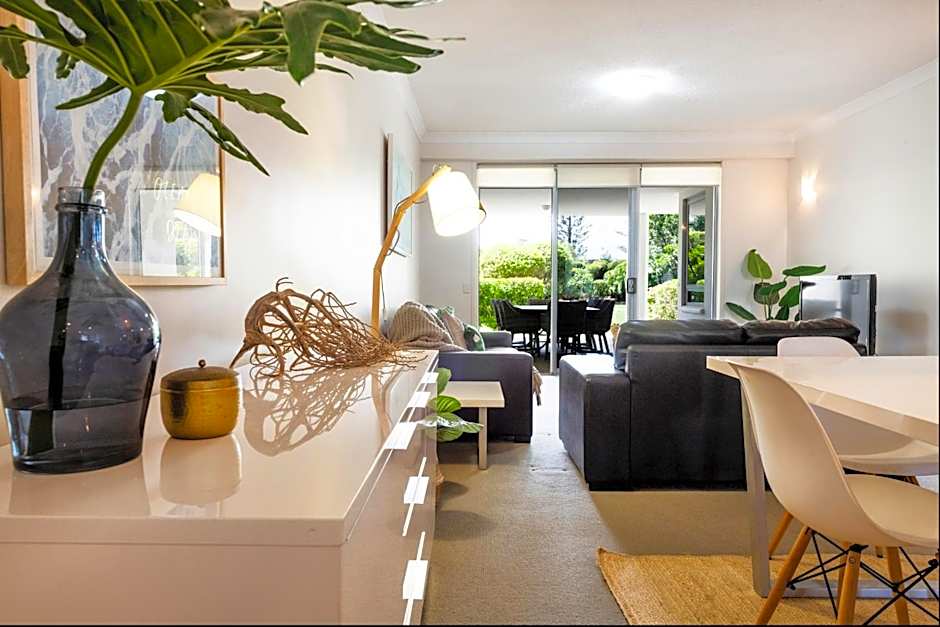 Pacific Marina Apartments