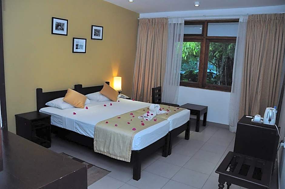 The Lakeside at Nuwarawewa