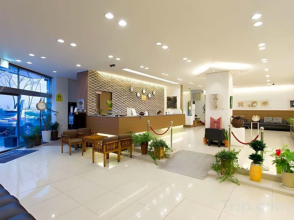 Tourist Hotel Jeonju