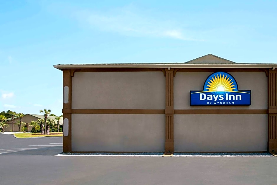 Days Inn by Wyndham Hardeeville/ I-95 State Line