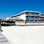 Commander by the Sea Motel