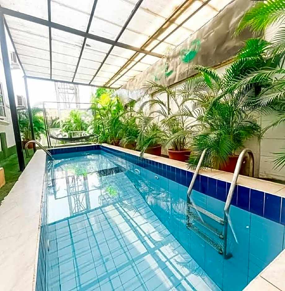 Tranquil Mews Hotel