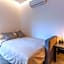 L203 New studio apt 1Bdrm 1bath AC Rooftop