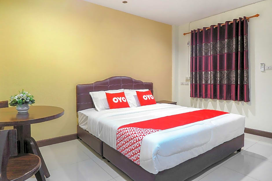 OYO 775 Explore Hotel