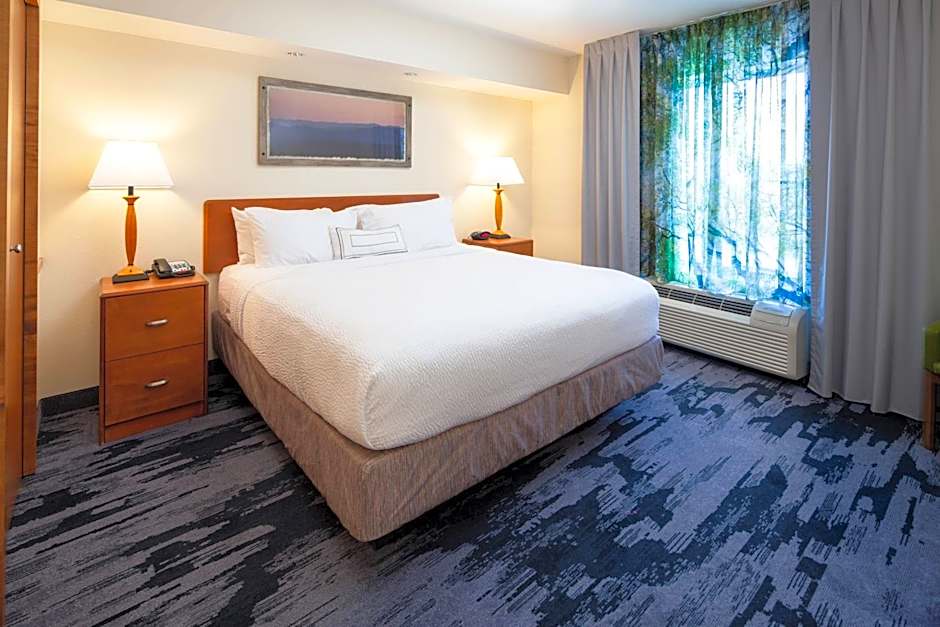 Fairfield Inn & Suites by Marriott South Boston