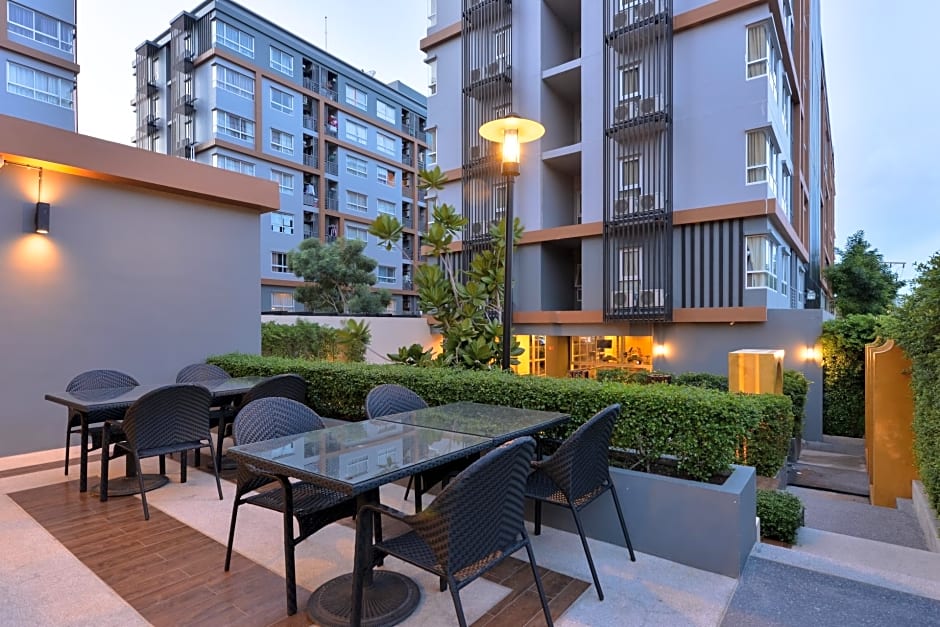 The Grass Serviced Suites